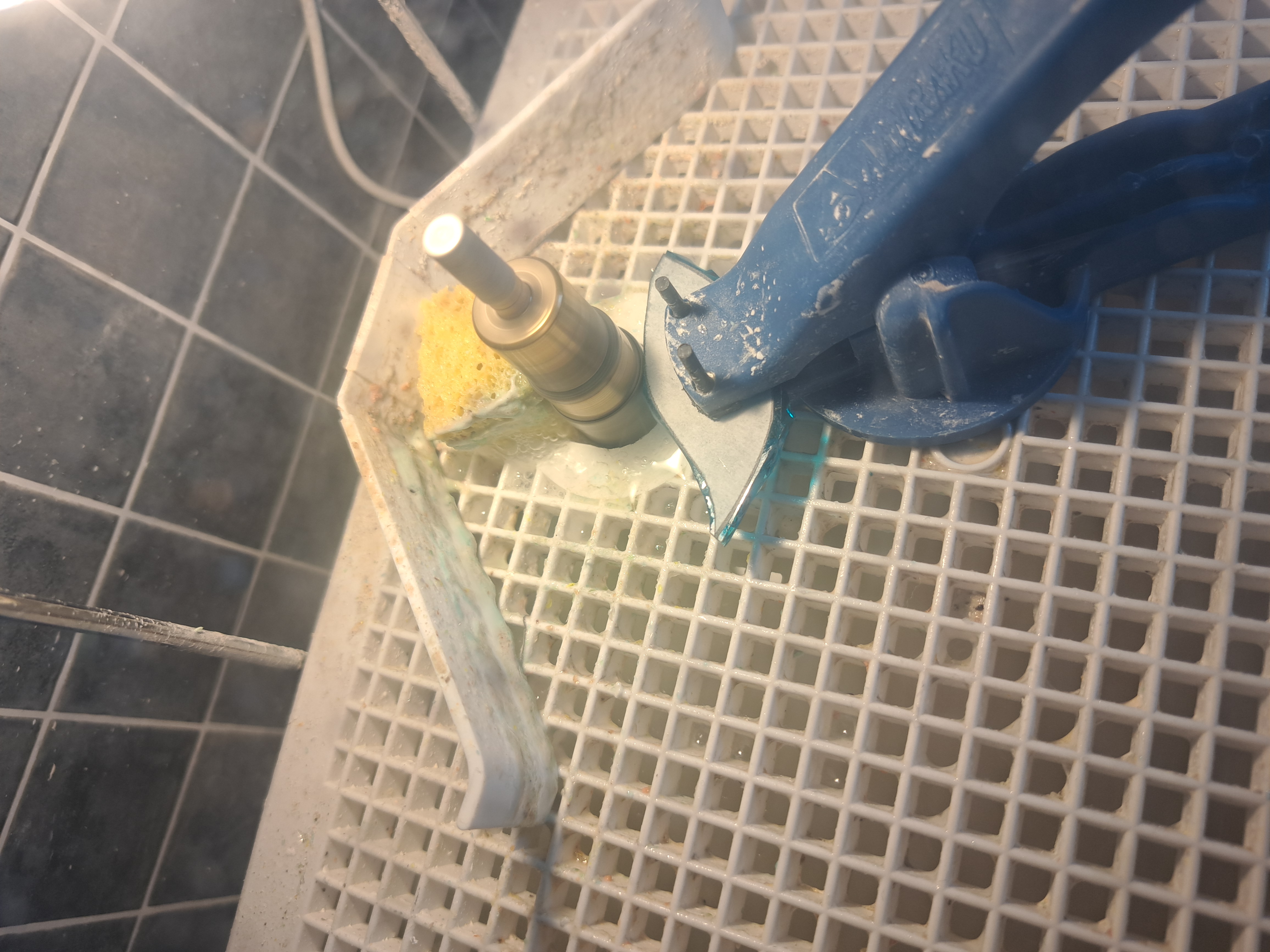 Slijpen en koperfolie aanbrengen