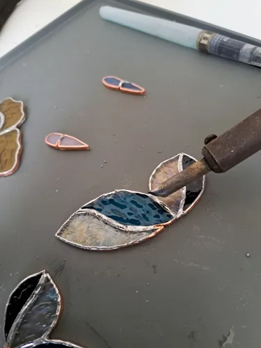 Solderen en afwerken